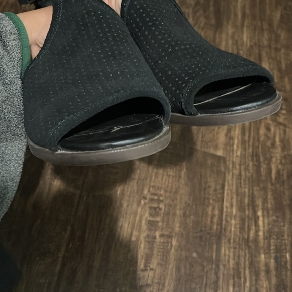 Koolaburra Ugg Ankle Strap Heel Black Size 9 - Picture 7 of 13